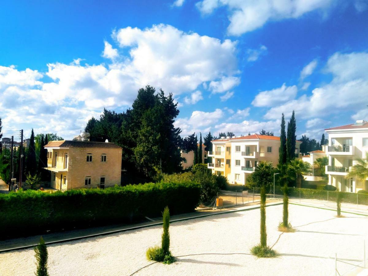 Enjoy The Silence Apartments Paphos Extérieur photo